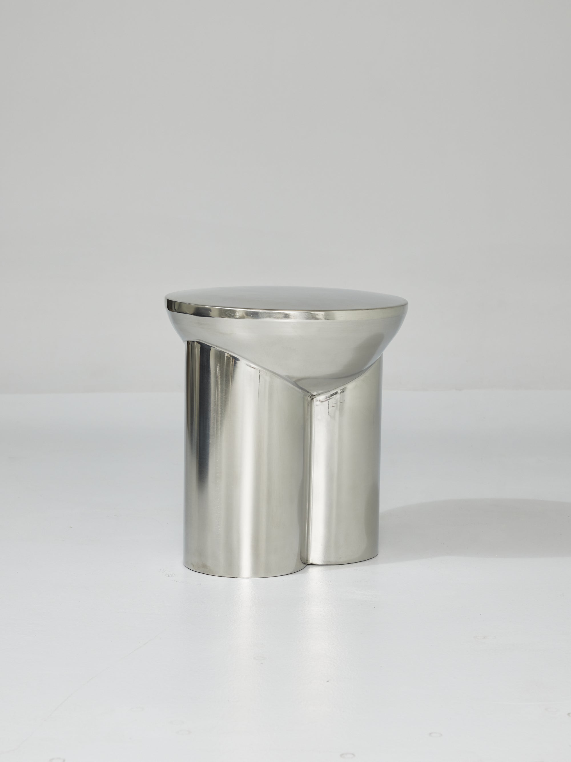 Metate Stool Acero Inox Brillante